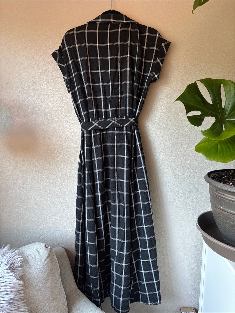 Calvin Klein Black Windowpane Maxi Shirt Dress with Tie Waist - Picture 2 of 2